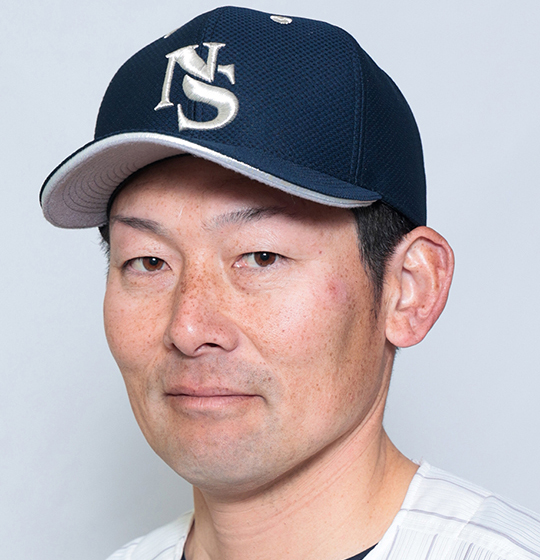 安徳 勝 コーチ