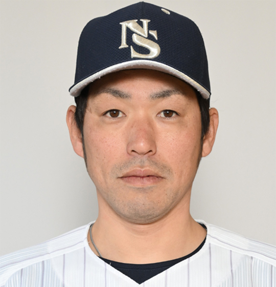 梶本　侑平　コーチ