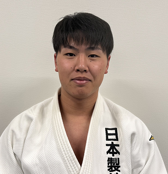 平見　陸