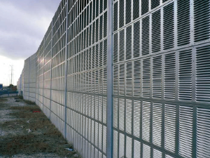 Sound barrier(Front side)