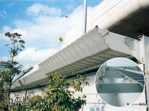 Sound barrier member
